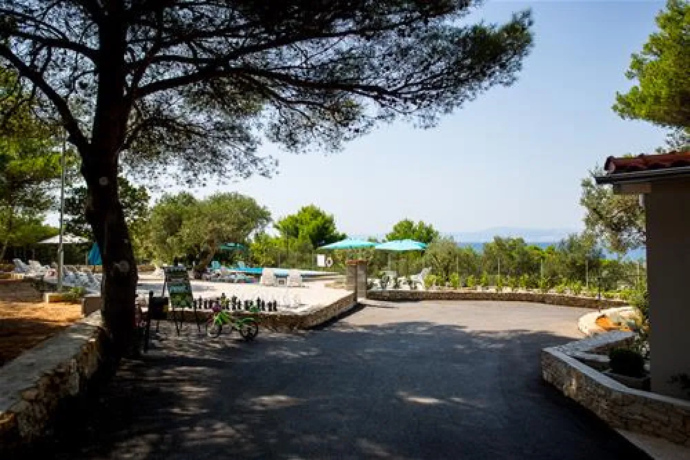 Waterman Beach Village