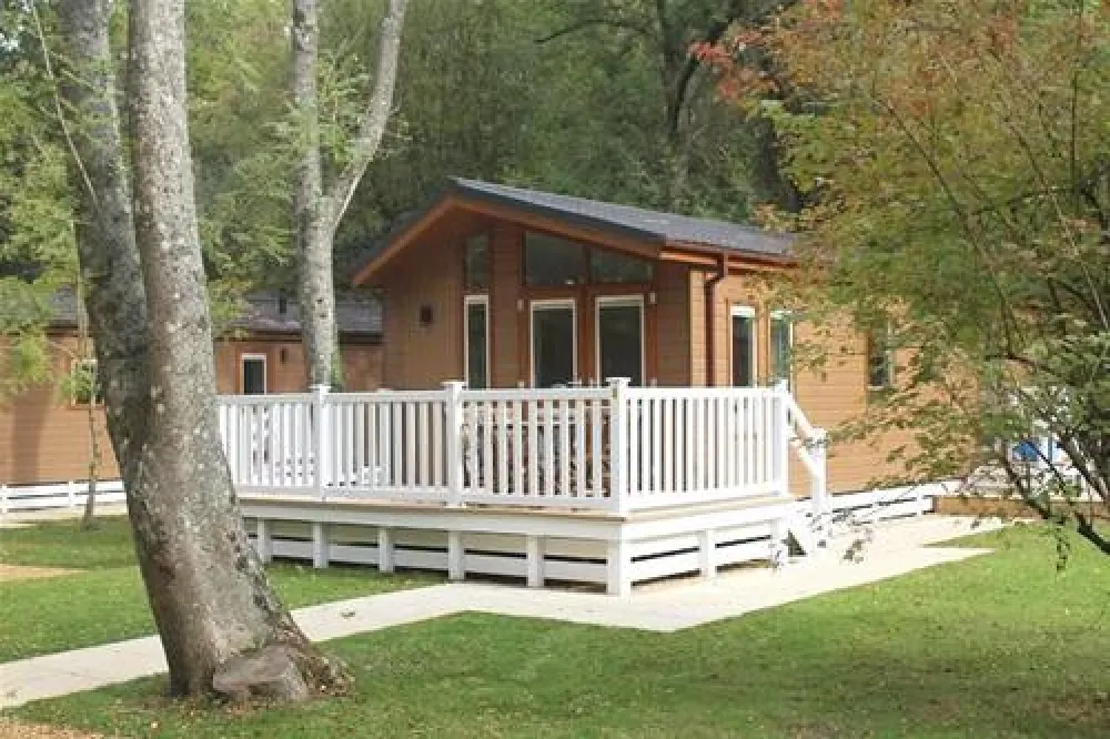 Camping du Domaine du Lac  