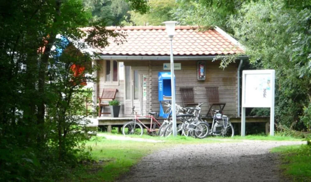 Camping De Veenhoop Watersport en Recreatie