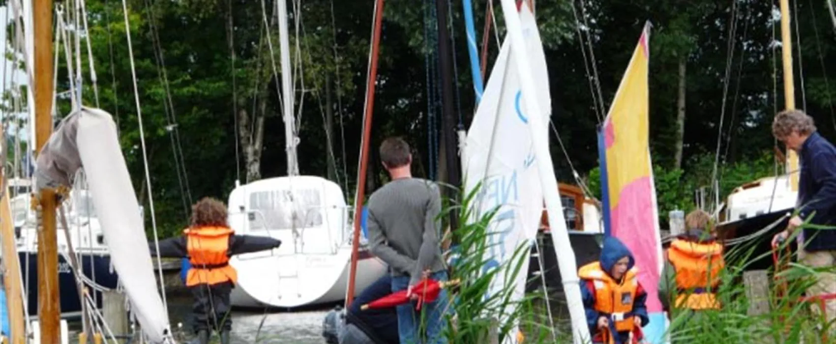 Camping De Veenhoop Watersport en Recreatie