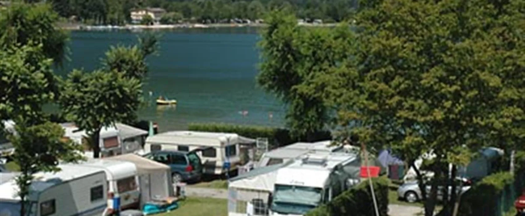 Camping Punta Lago  