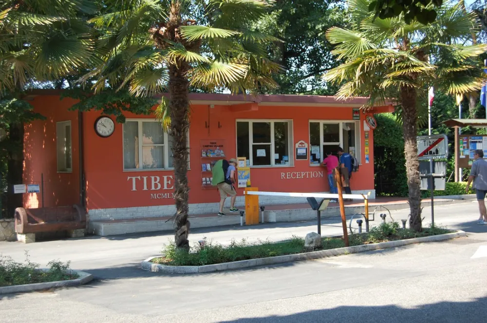 Camping Village Tiber