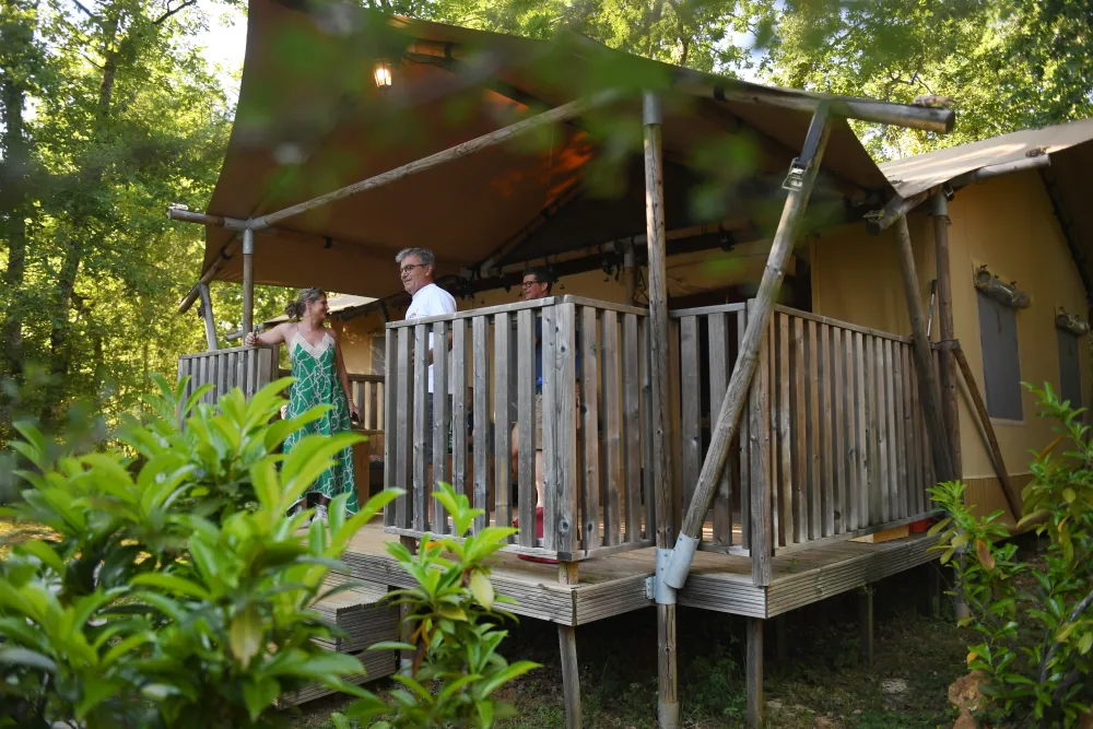 Camping Le Pech Charmant****