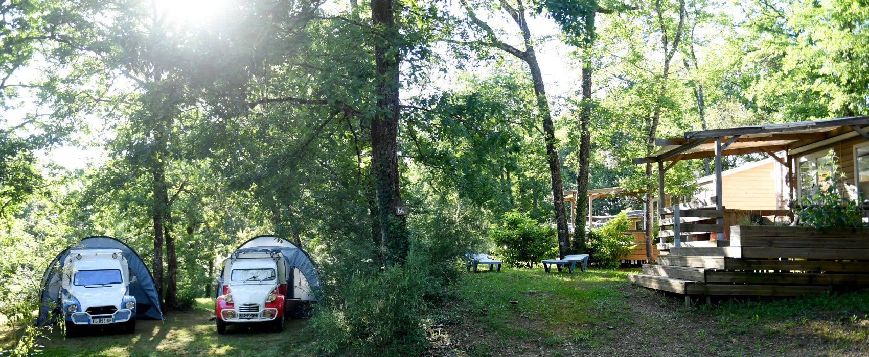 Camping Le Pech Charmant****