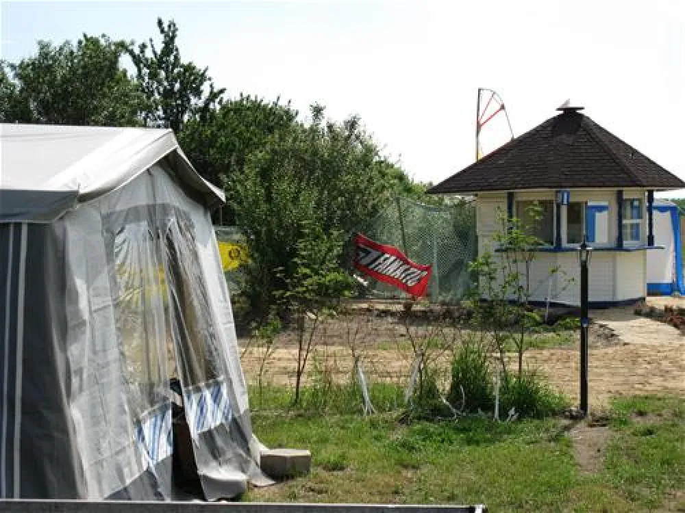 Pole Namiotowe "ANKER"