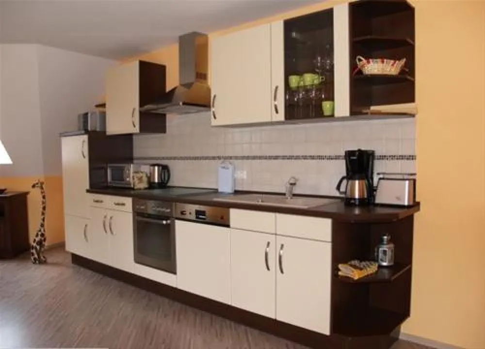 Camping- und Wohnmobilpark "Kamerun"