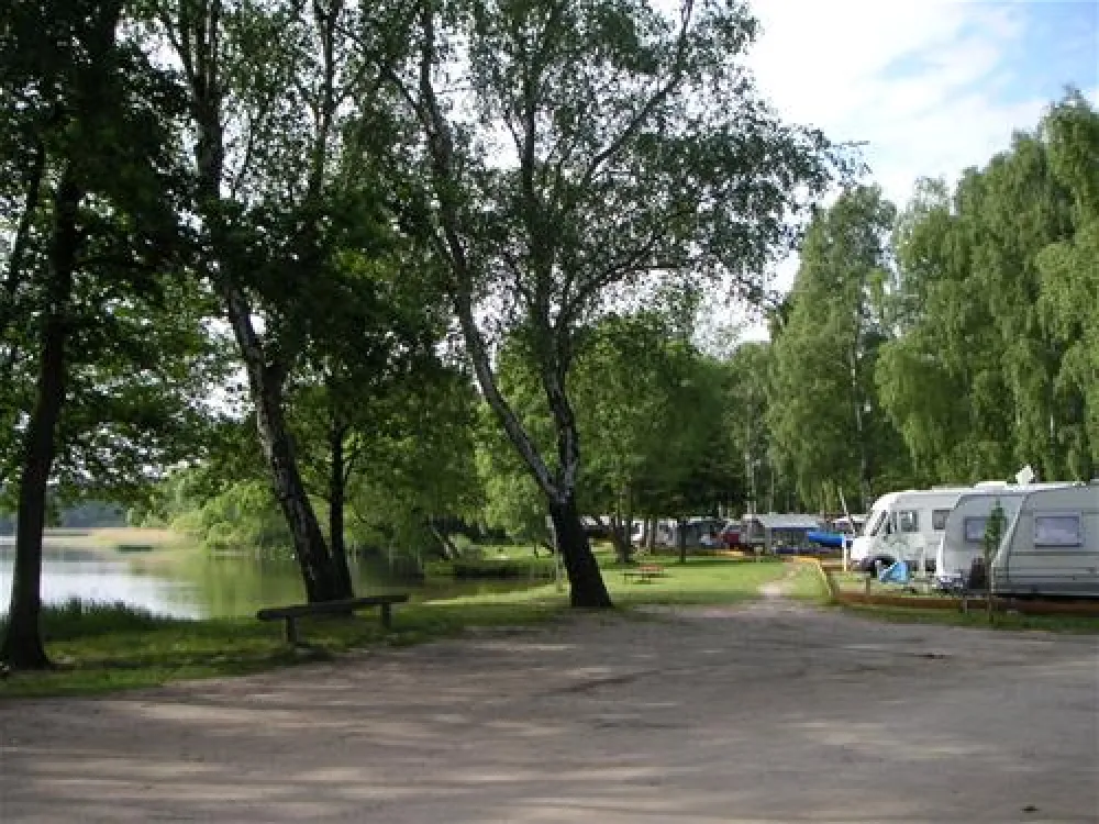 Camping- und Wohnmobilpark "Kamerun"