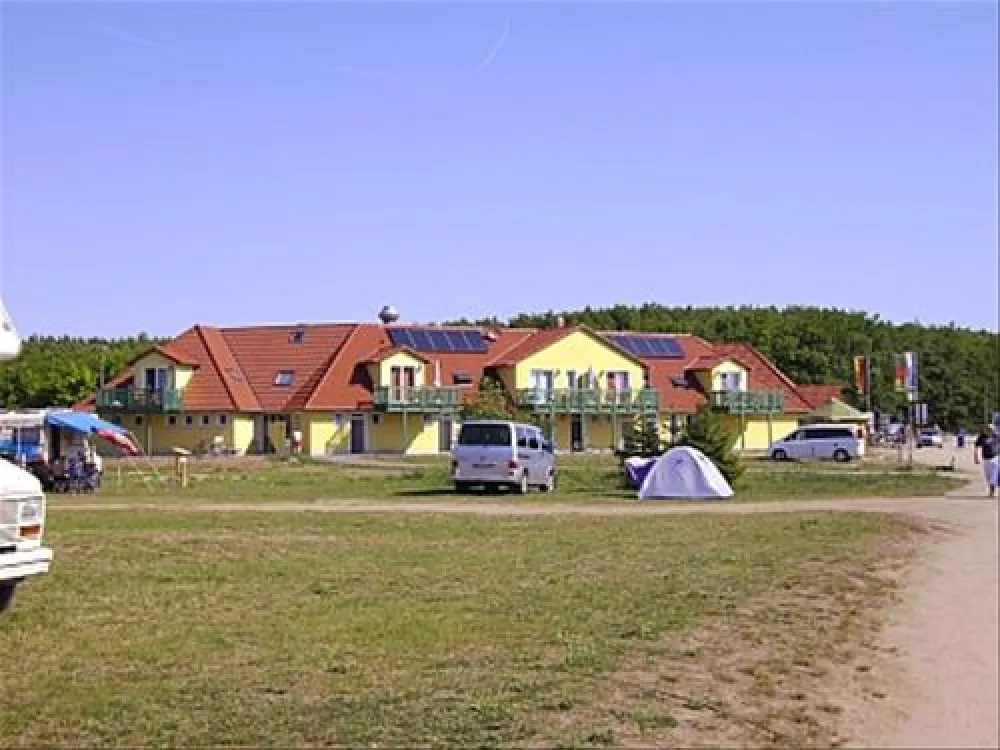 Camping- und Wohnmobilpark "Kamerun"