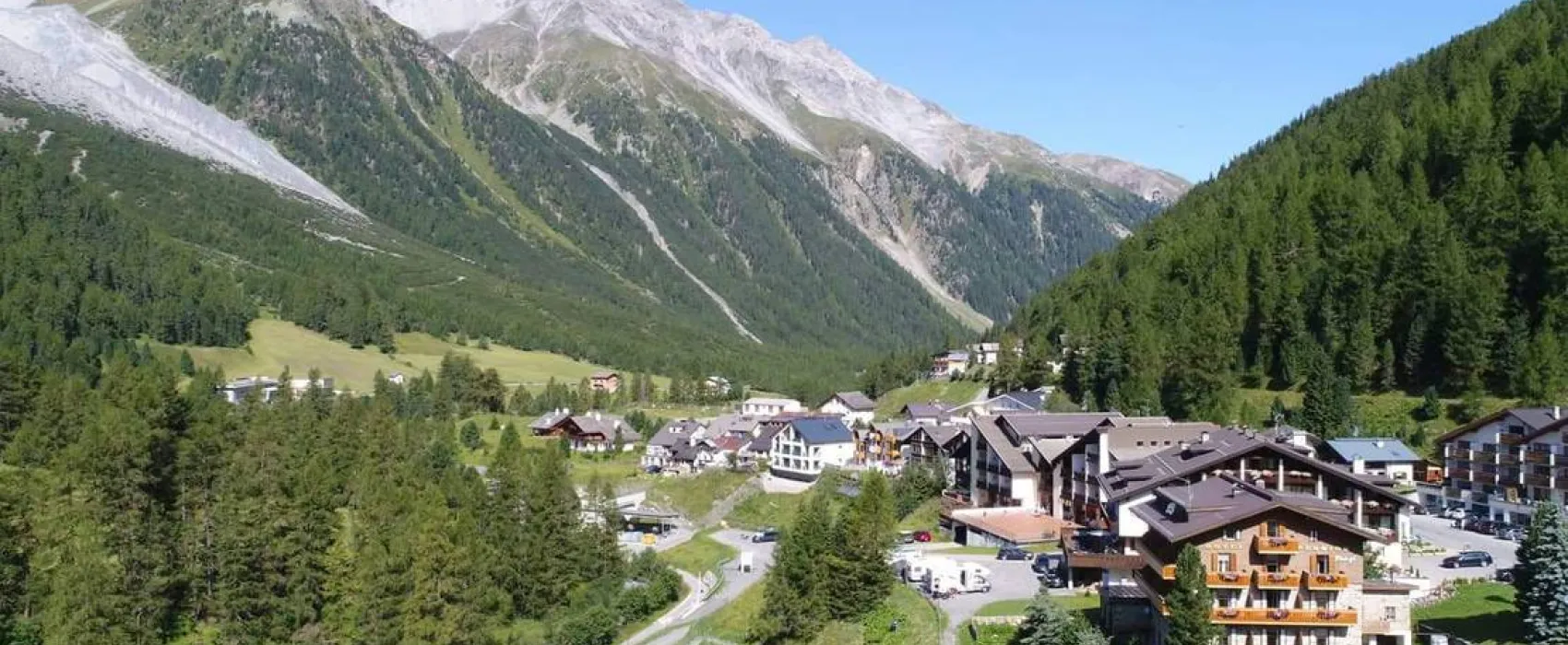 Alpina Mountain Camping