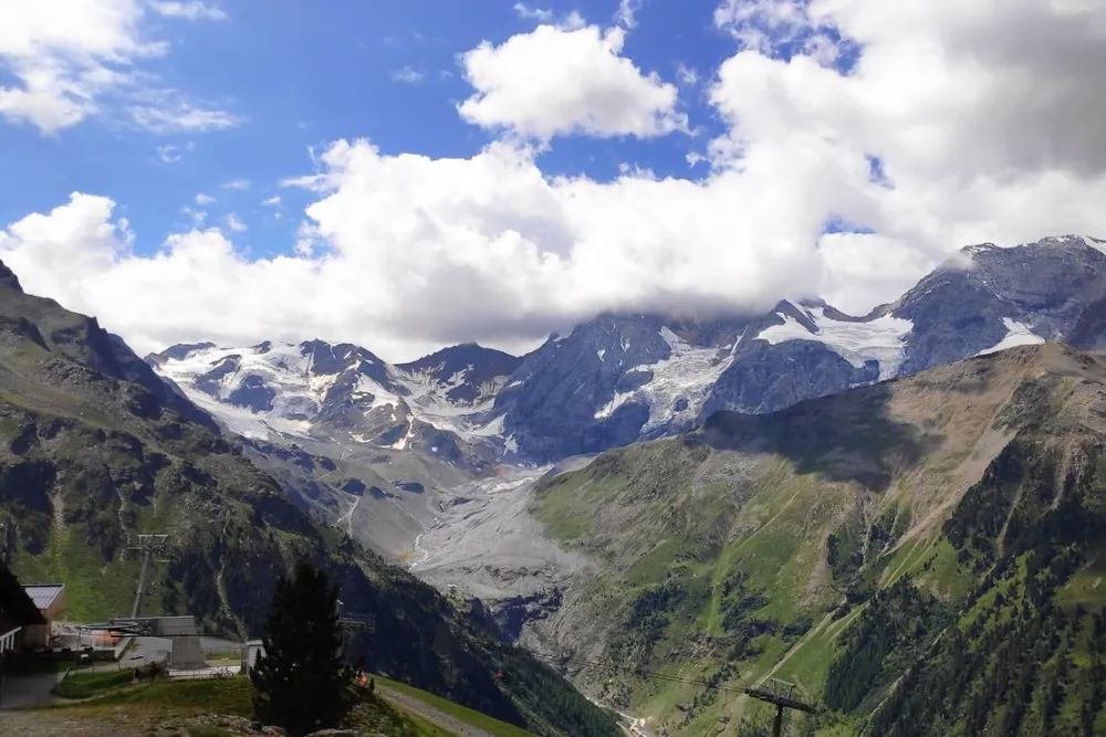 Alpina Mountain Camping