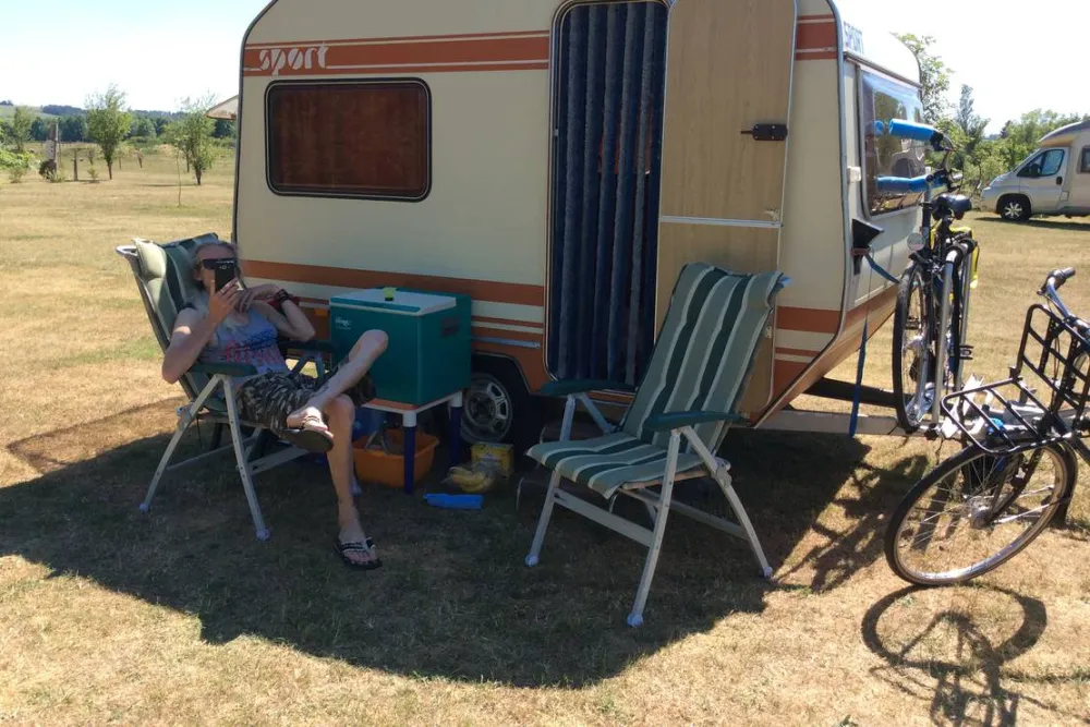 Camping A La Ferme De L'espe