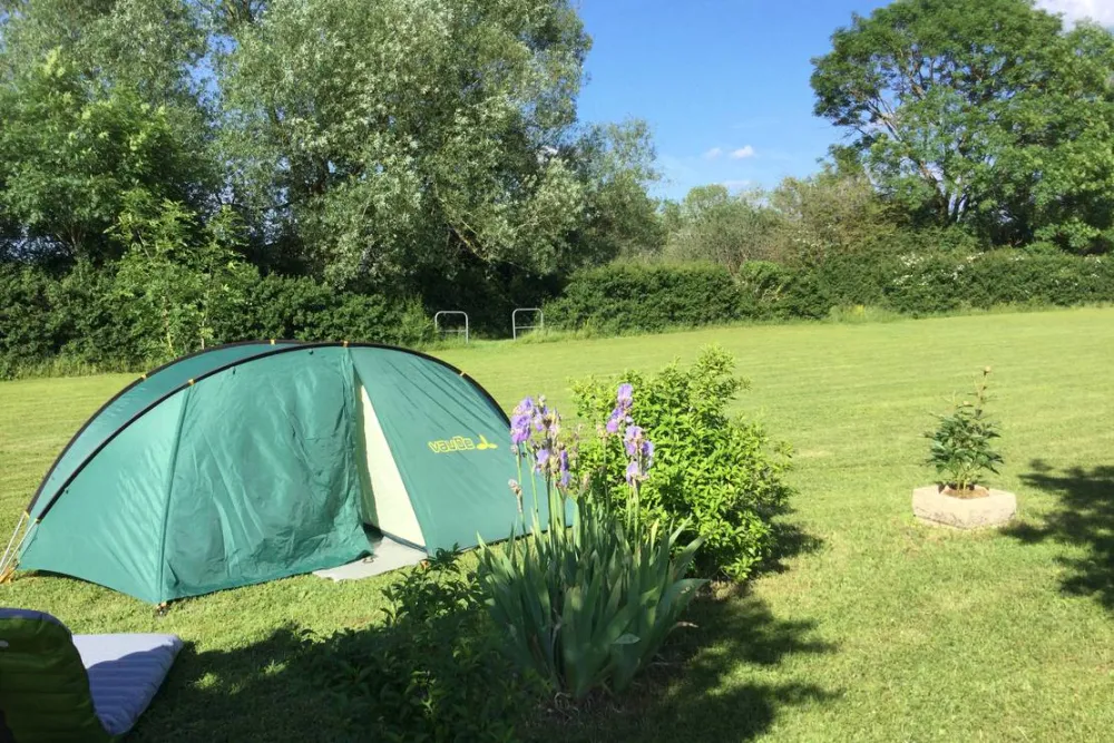 Camping A La Ferme De L'espe