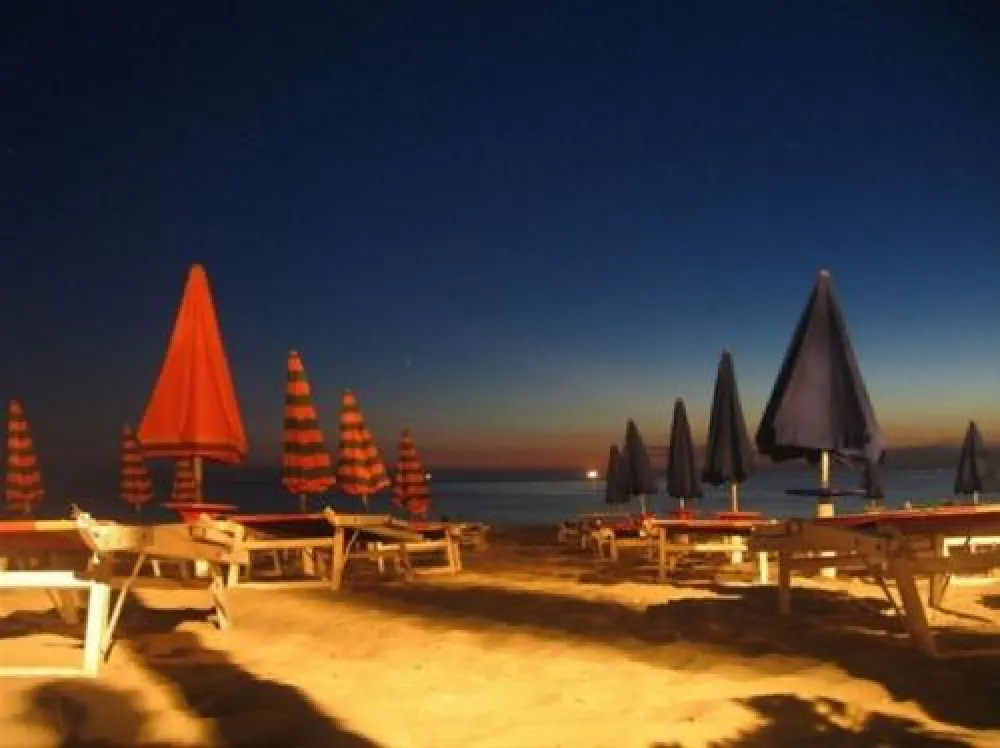 Camping Mali i Robit