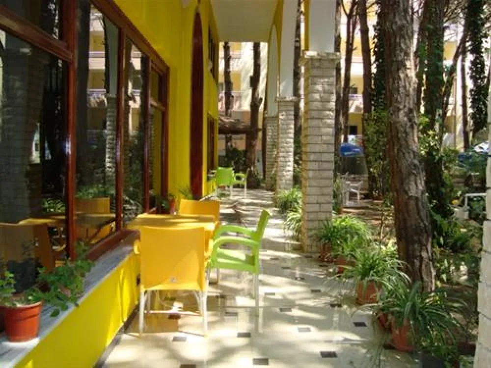 Camping Mali i Robit