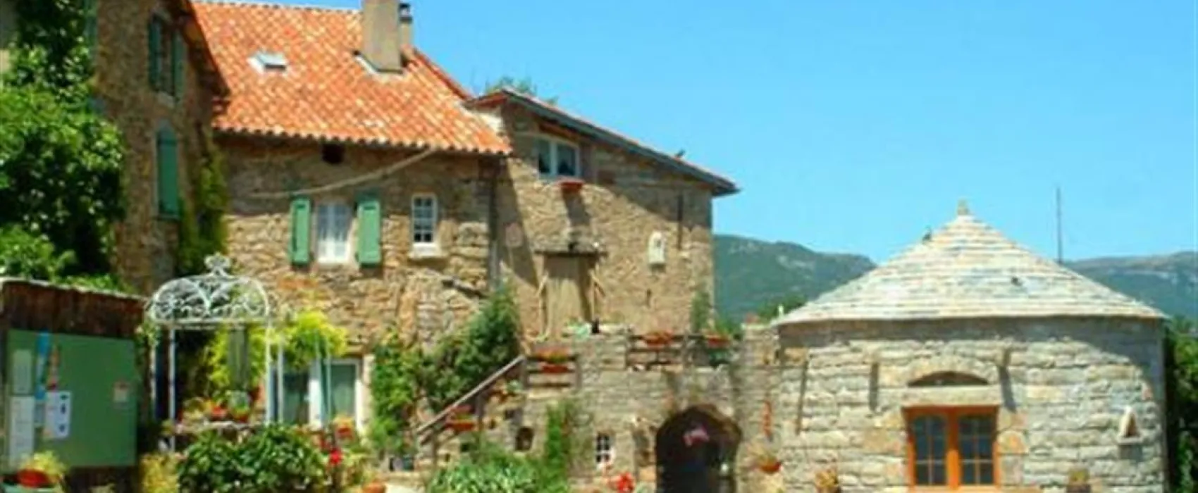 Camping Le Roc qui Parle  