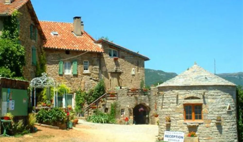 Camping Le Roc qui Parle  