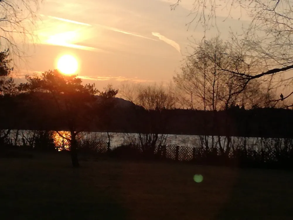 Bade- und Campingplatz Perwang am Grabensee