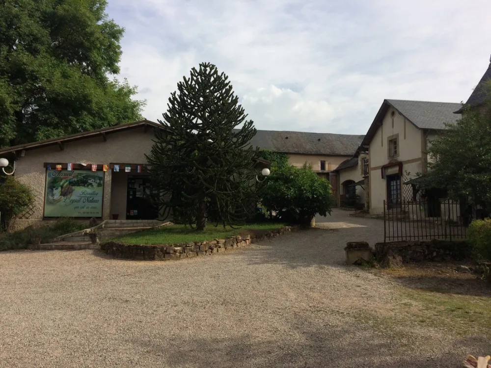 Le Manoir De Bezolle  