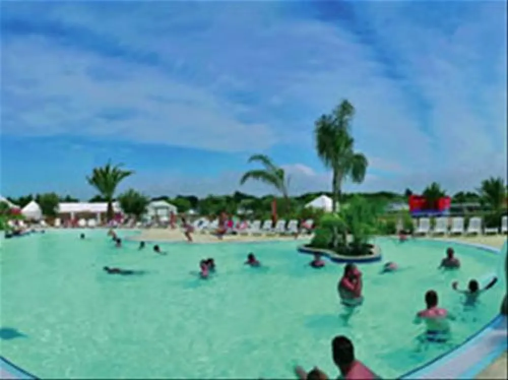 Village Center - la Baie du Kernic