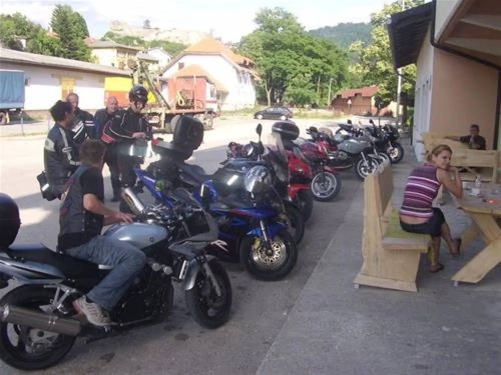 Auto Camp Jajce-Jajce Youth Hostel