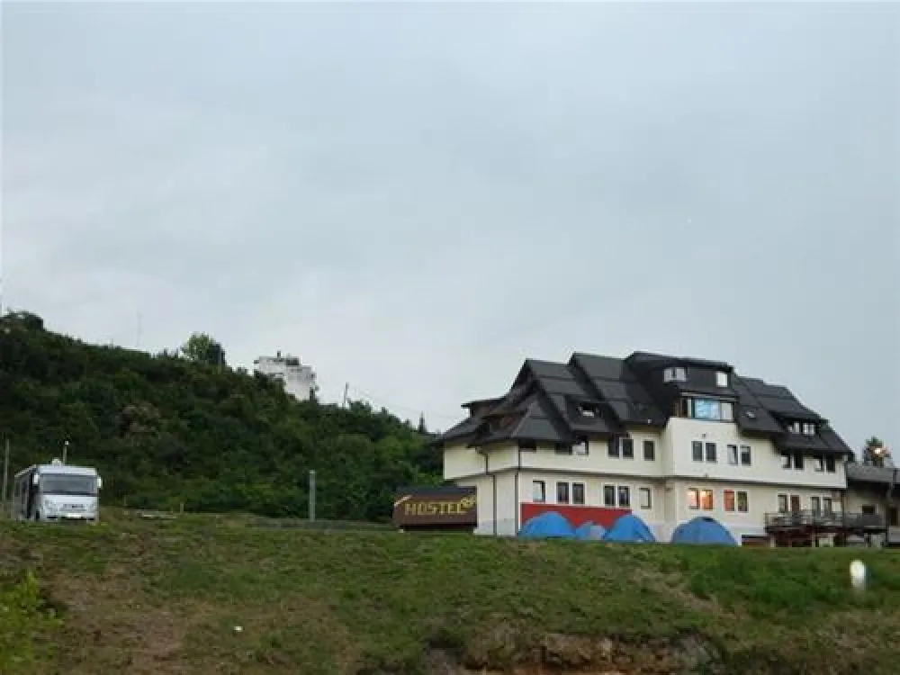 Auto Camp Jajce-Jajce Youth Hostel