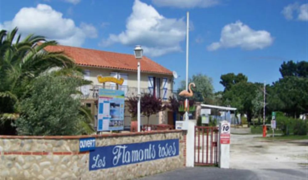 Camping Les Flamants Roses  