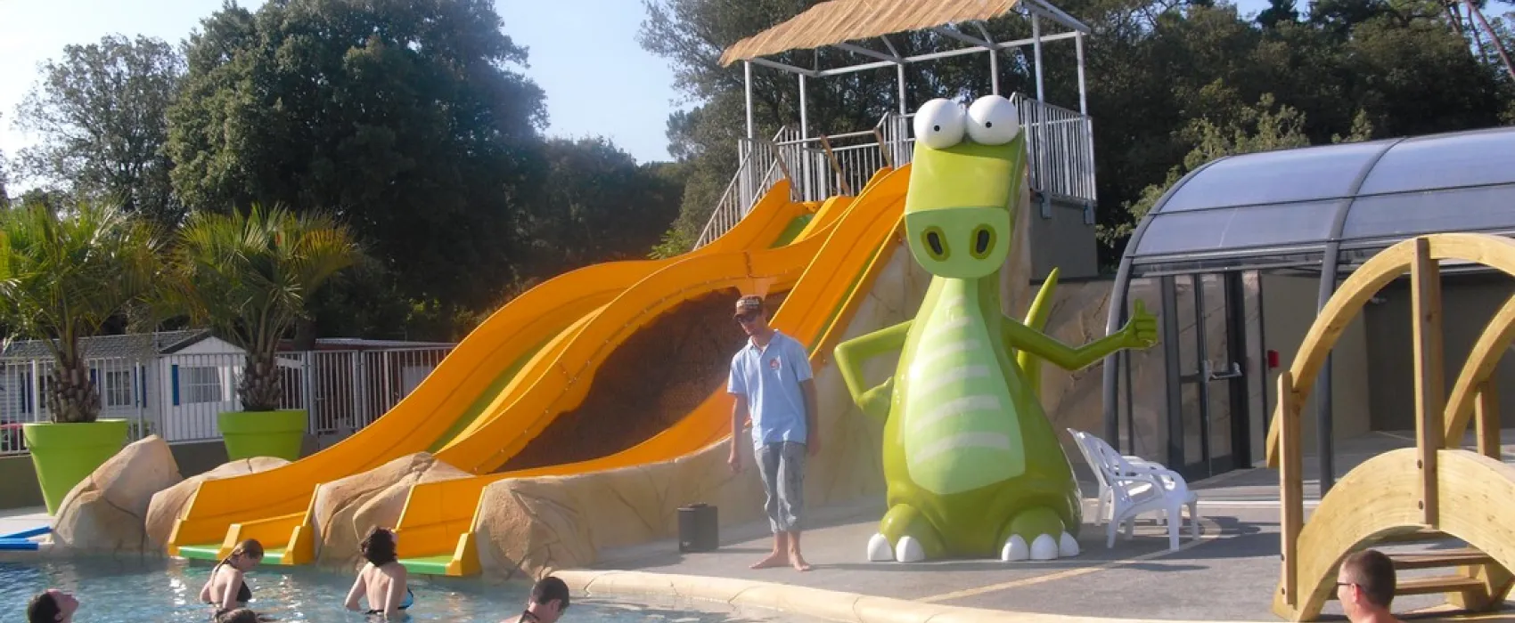 Camping club les Dinosaures