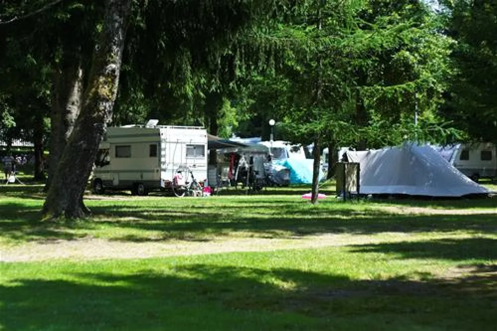 Camping Les Deux Ballons  