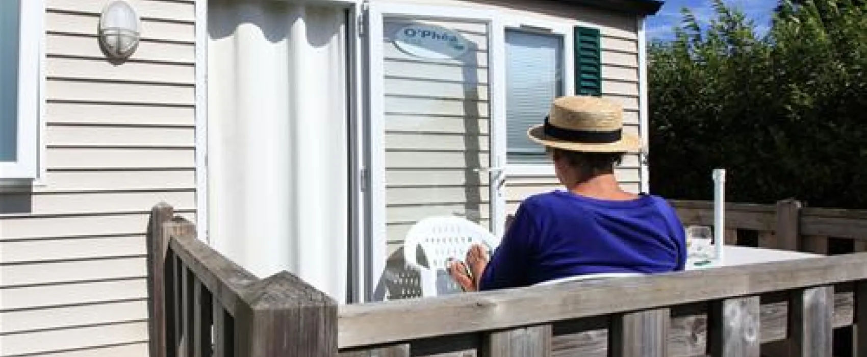 Flower Camping - Les Vertes Feuilles