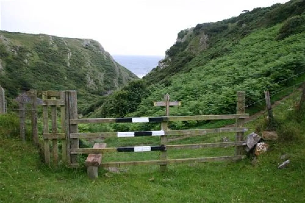 Pitton Cross Caravan Park