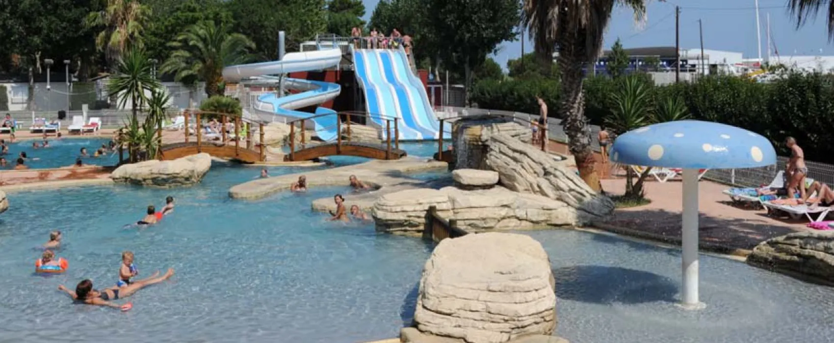 Camping Les Peupliers  