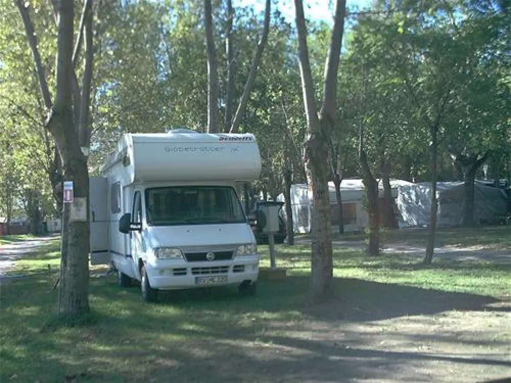 Campeggio Isola del Paradiso