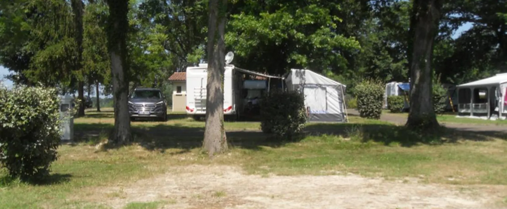 Camping Les Rives du Lac