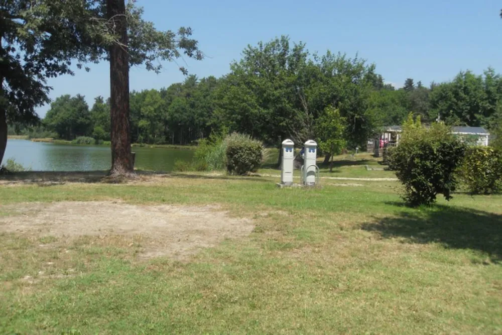 Camping Les Rives du Lac