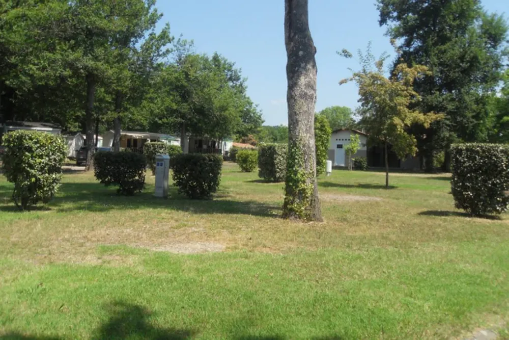 Camping Les Rives du Lac