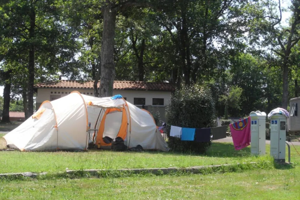 Camping Les Rives du Lac