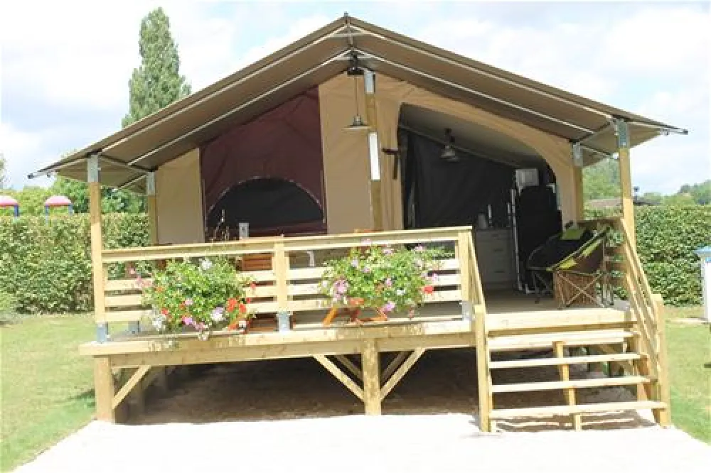 Camping Municipal De Mamers