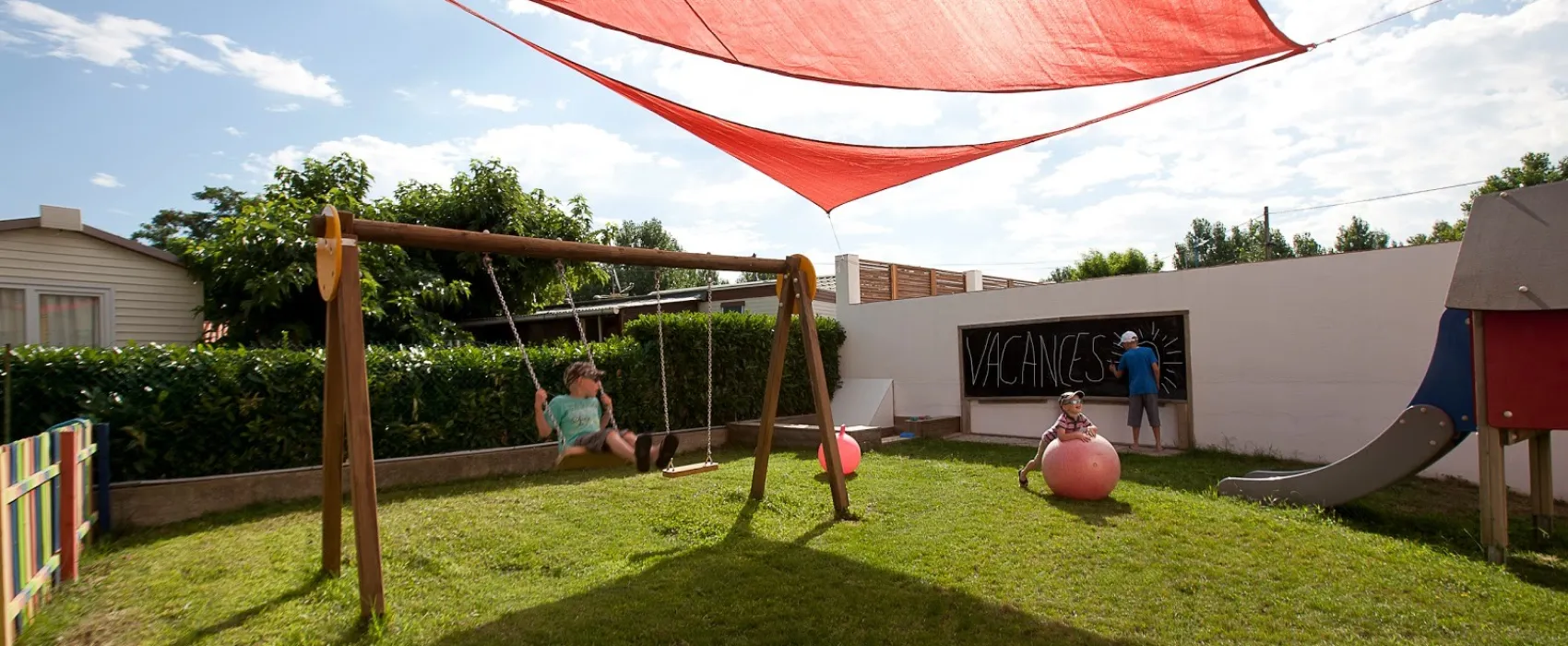 Camping Les Ombrages  