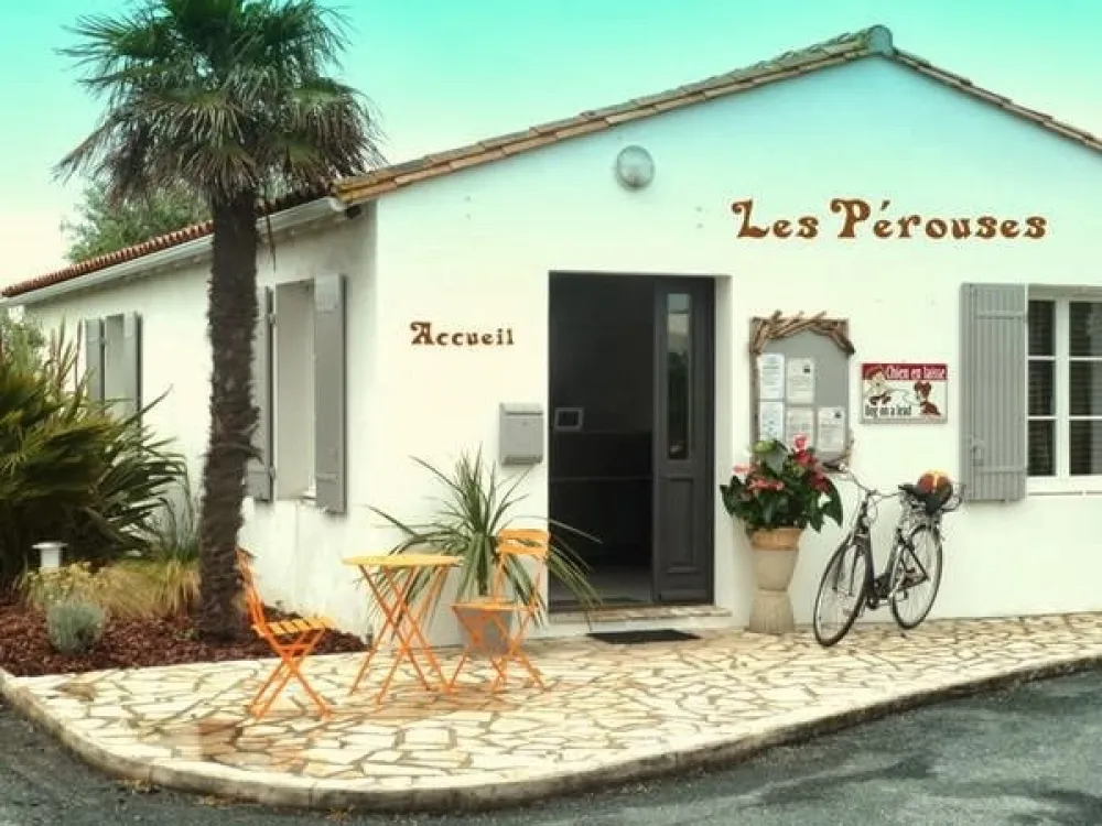 Camping Les Perouses