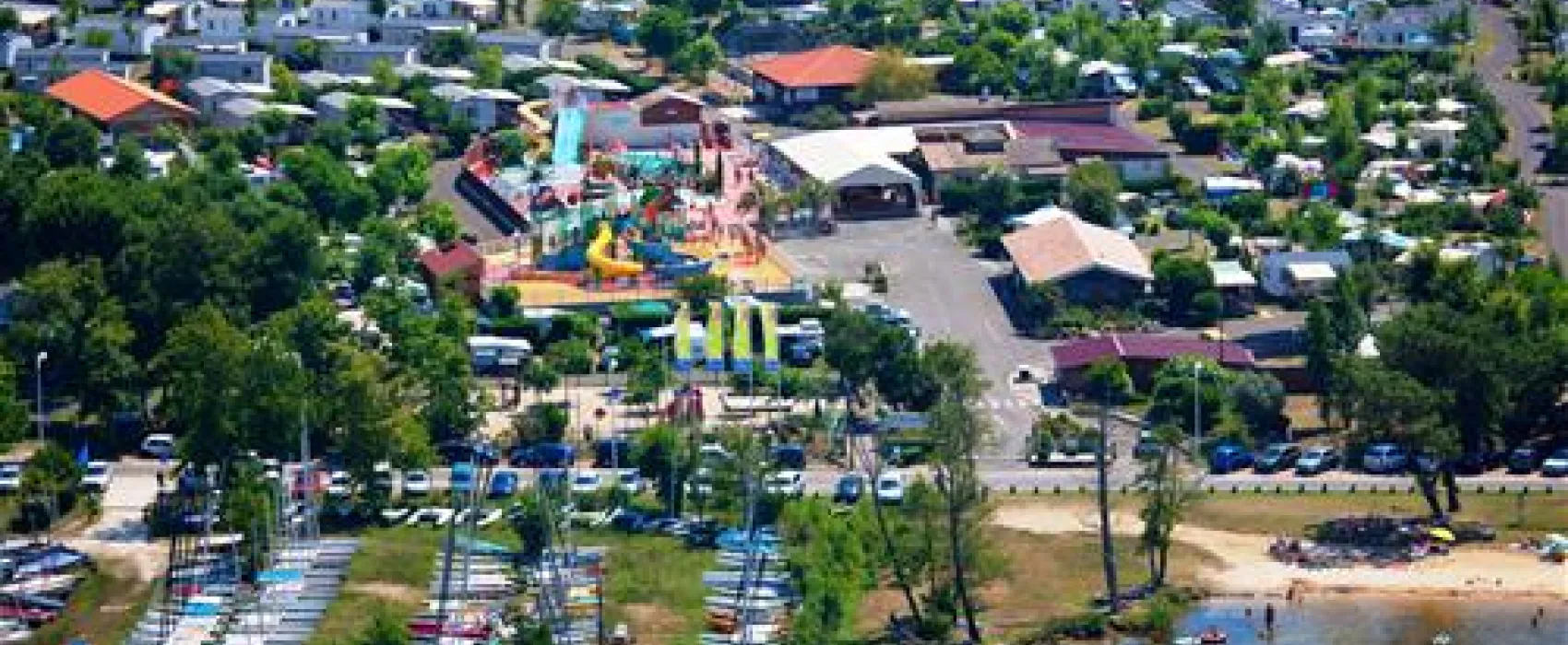 Camping Les Grands Pins  