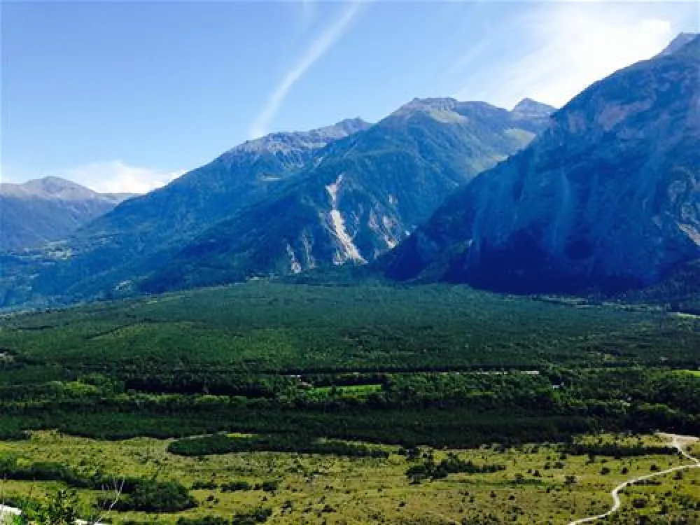 Camping  Bella-Tola + Restaurant