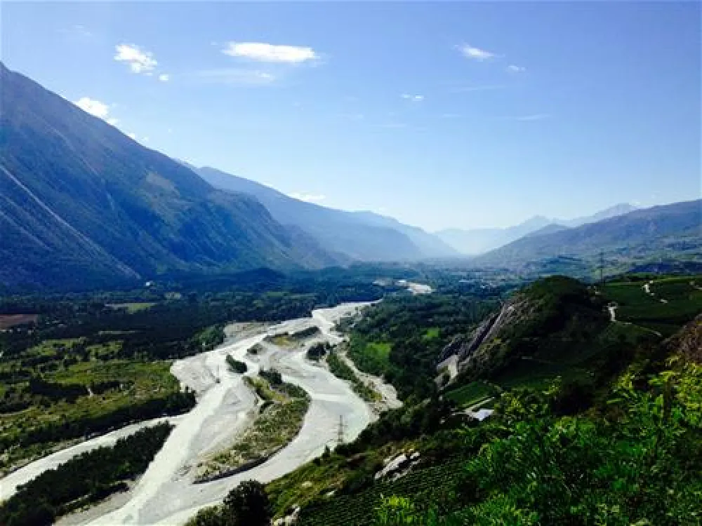 Camping  Bella-Tola + Restaurant