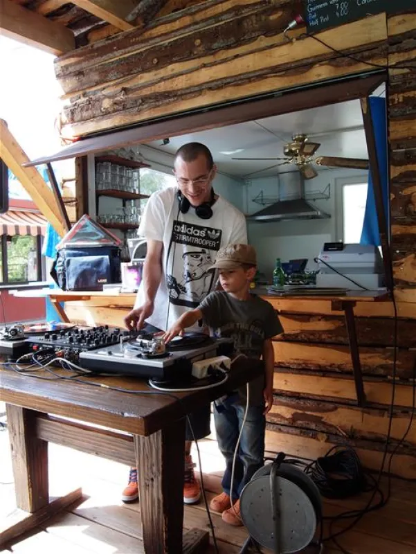 Camping  Bella-Tola + Restaurant