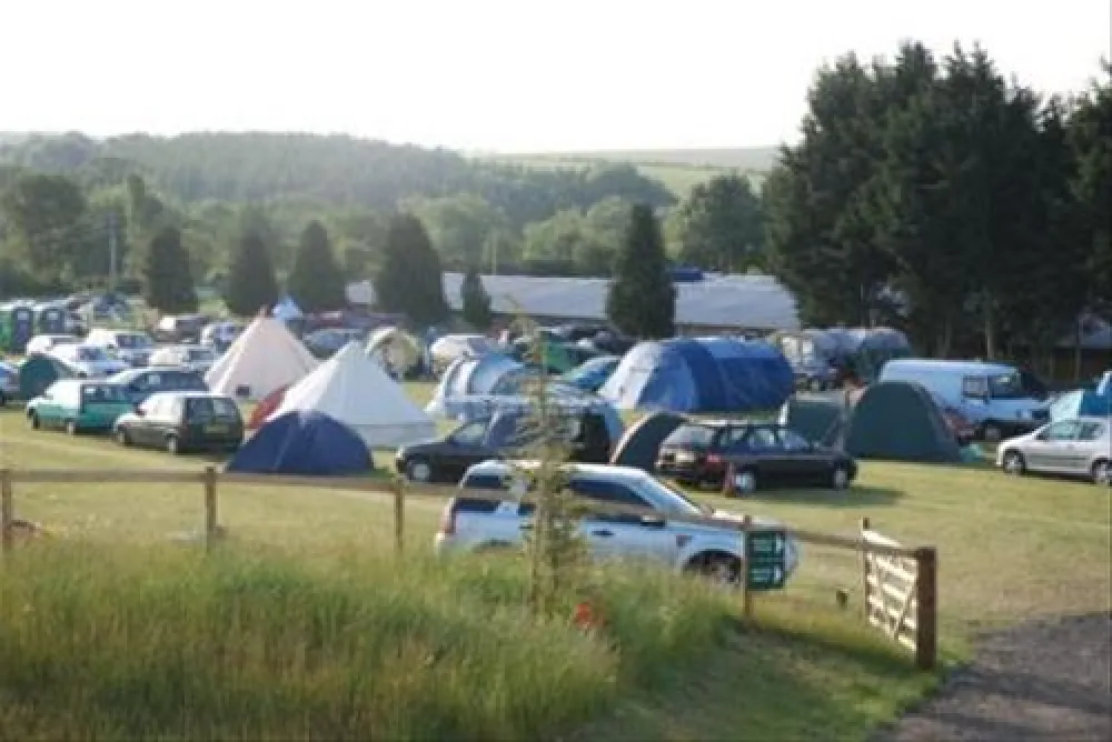 Stonehenge Campsite & Glamping Pods