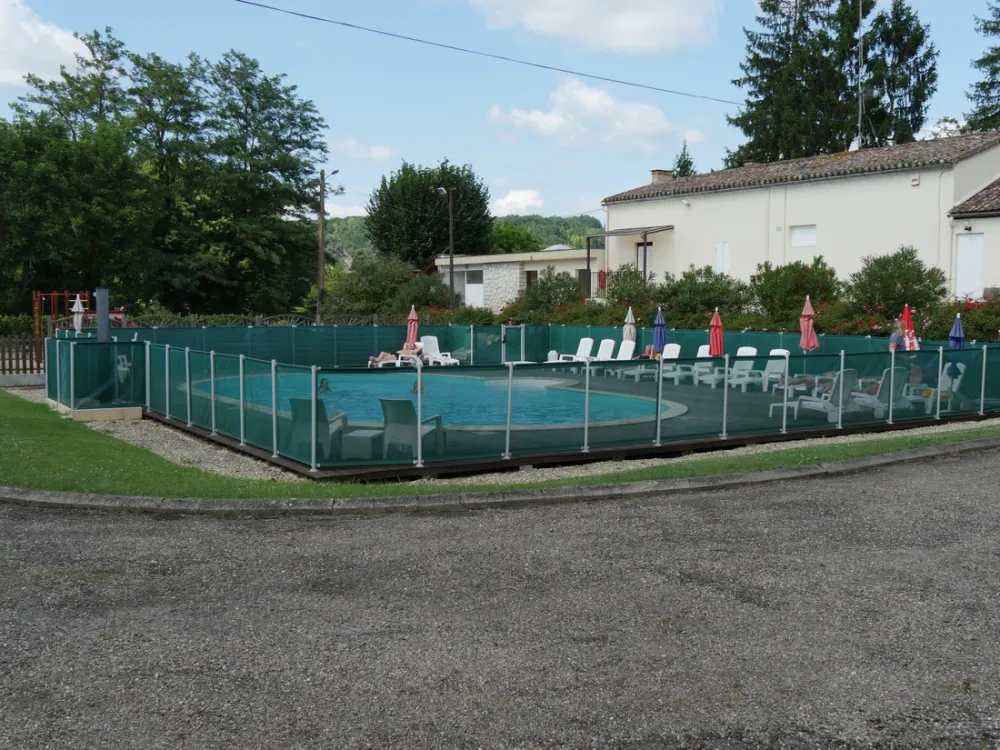 Camping*** de la Bastide