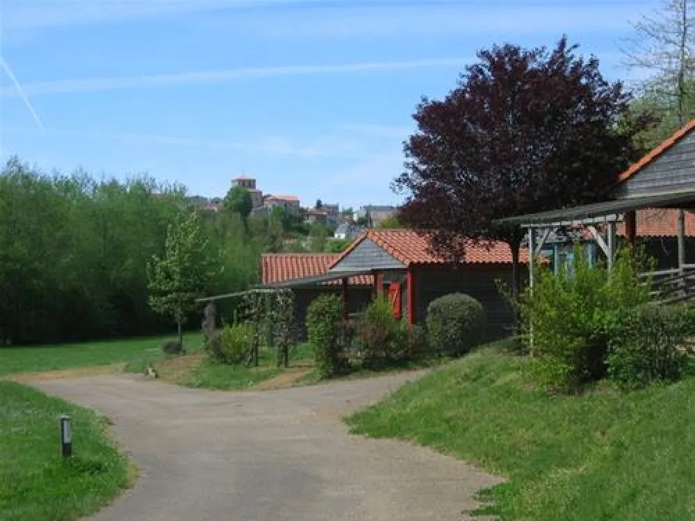 Camping Municipal *** Le Hameau Du Petit Lay