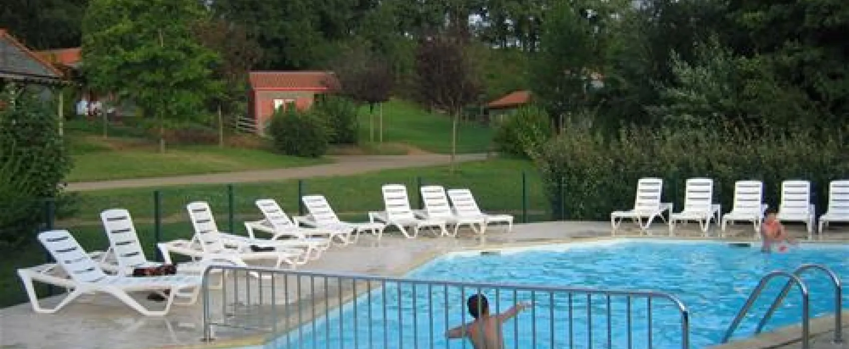 Camping Municipal *** Le Hameau Du Petit Lay