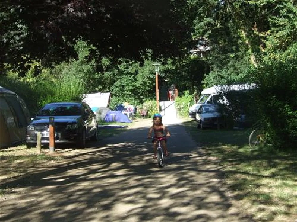 Camping Municipal *** Le Hameau Du Petit Lay