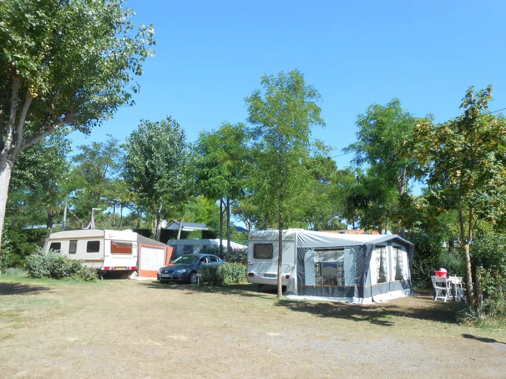 Camping Les Pins
