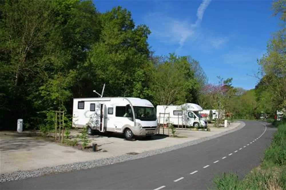 Nantes Camping - Le Petit Port